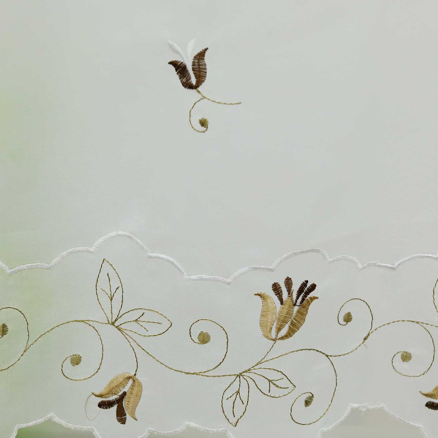 Handgefertigte Scheibengardinen mit Rosenmuster-Stickerei halbtransparent - Joyswahl