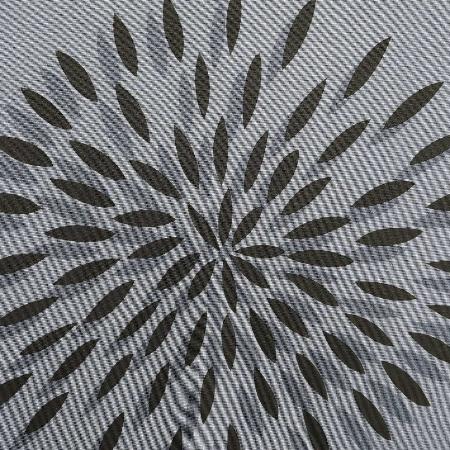 Das braune Feuerwerksmuster auf der Scheibengardine ist klar und präzise bedruckt und wird in voller Detailtreue gezeigt. Die klaren Linien und feinen Details der drucke verleihen der Gardine eine festliche und zugleich elegante Ausstrahlung, die das Raumambiente perfekt ergänzt.