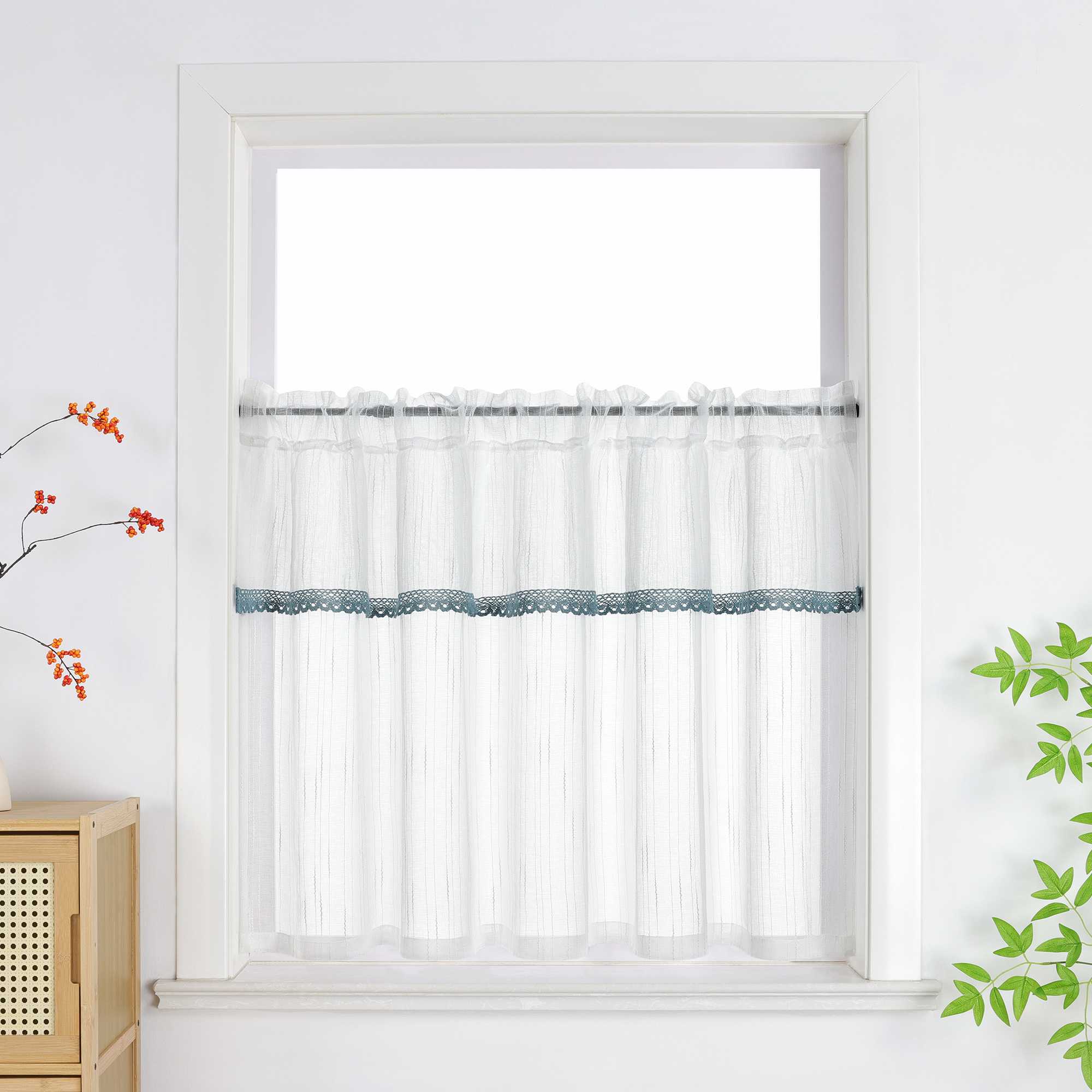 Delien Gardine modern mit Spitze