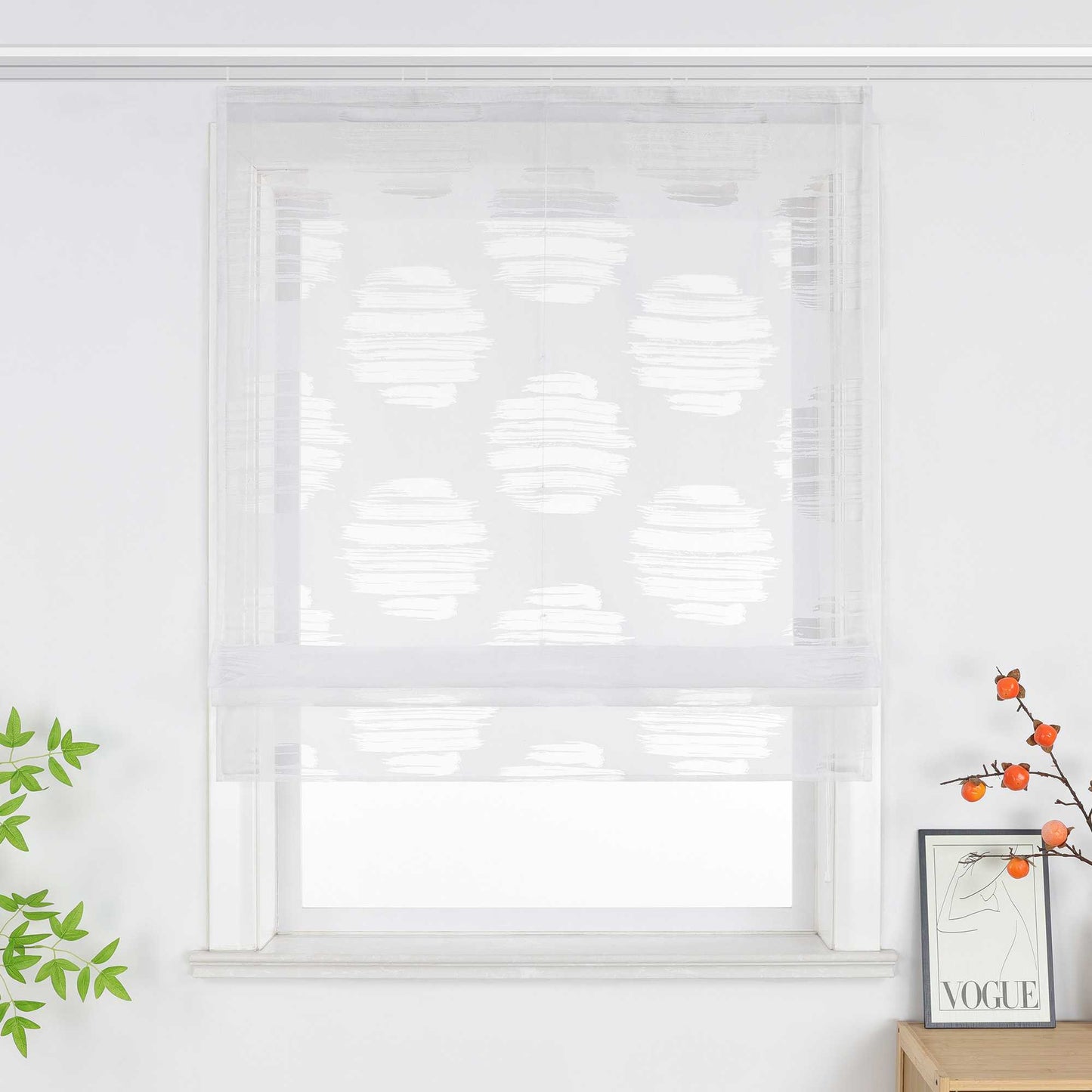 Raffrollo mit welliger Kreismusterung - Schienenaufhängung
